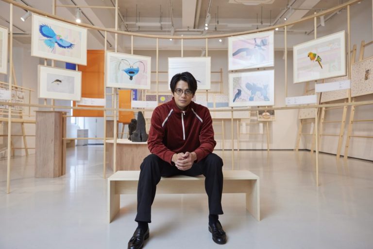 The act of expression, the act of viewing, the freedom from constraints—what Win Morisaki gained from the Art Brut 2023 Touring Exhibition ‘Dear Stories’